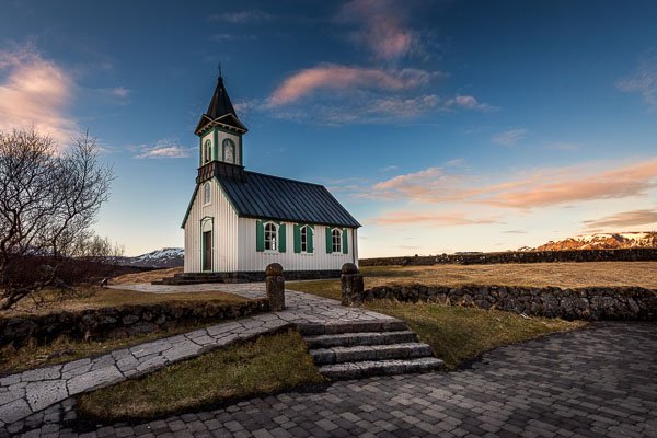 iceland-church-thingvellir.jpg